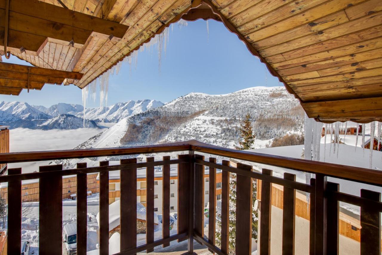 Le Castillan Alpe d'Huez Buitenkant foto
