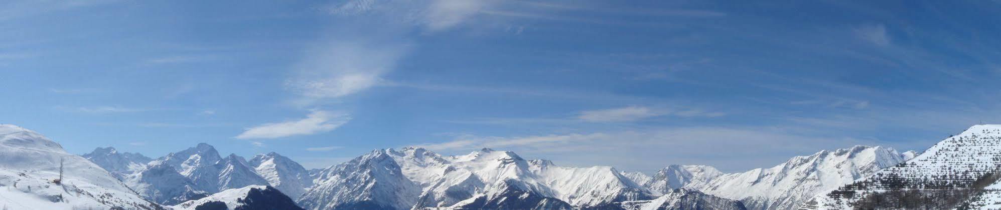 Le Castillan Alpe d'Huez Buitenkant foto