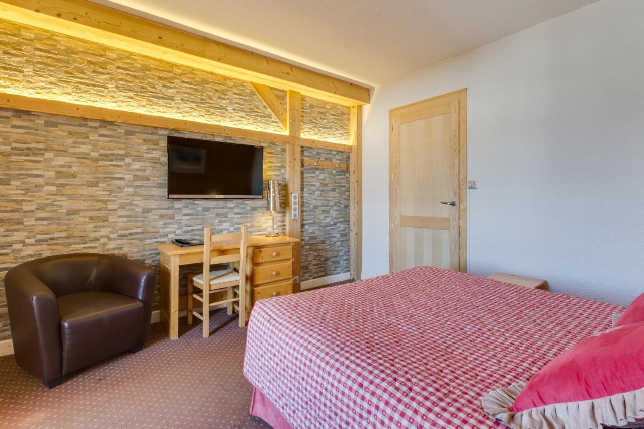 Le Castillan Alpe d'Huez Buitenkant foto