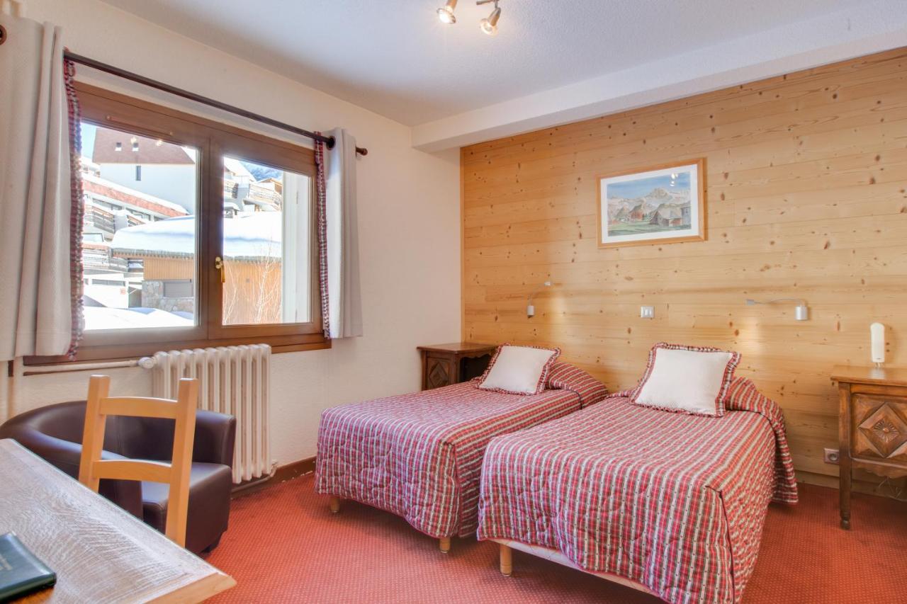 Le Castillan Alpe d'Huez Buitenkant foto